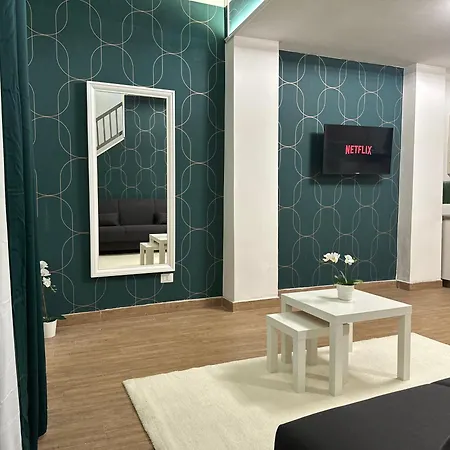 Mascarella Boutique